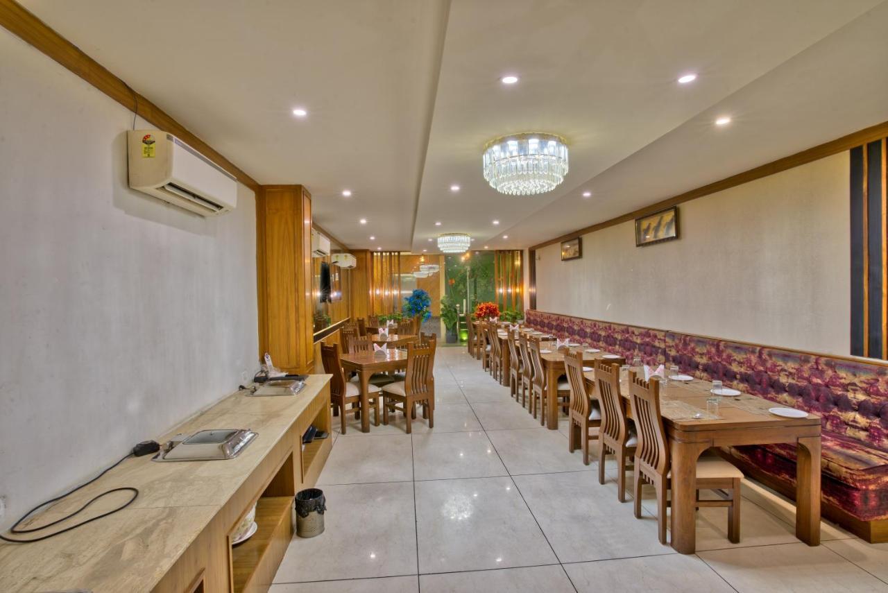 Height View Residency Hotel Dehradun Bagian luar foto
